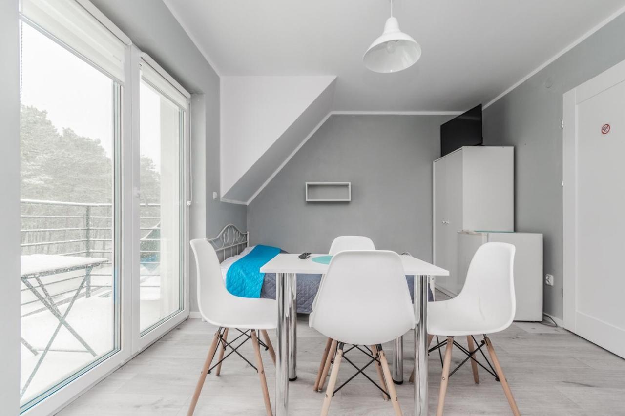 Willa Morska Beach Apartment シュトゥトボ エクステリア 写真